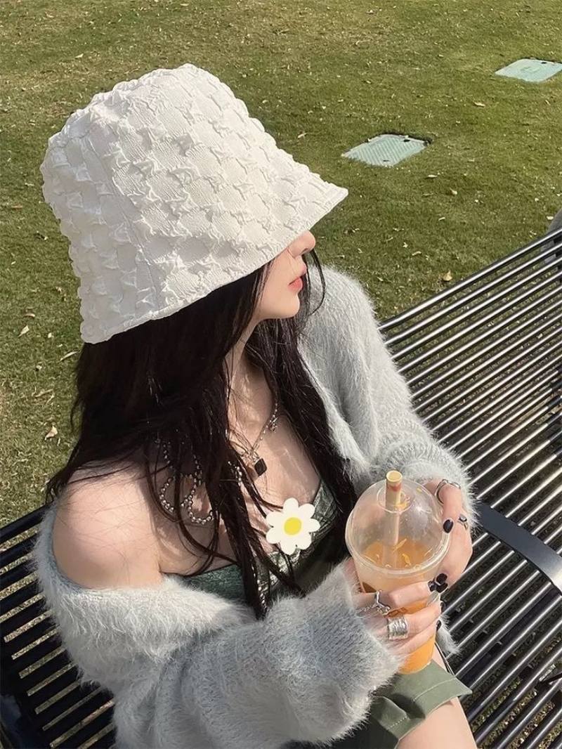 Ảnh gái xinh che mặt bằng ngủ quay góc nghiêng