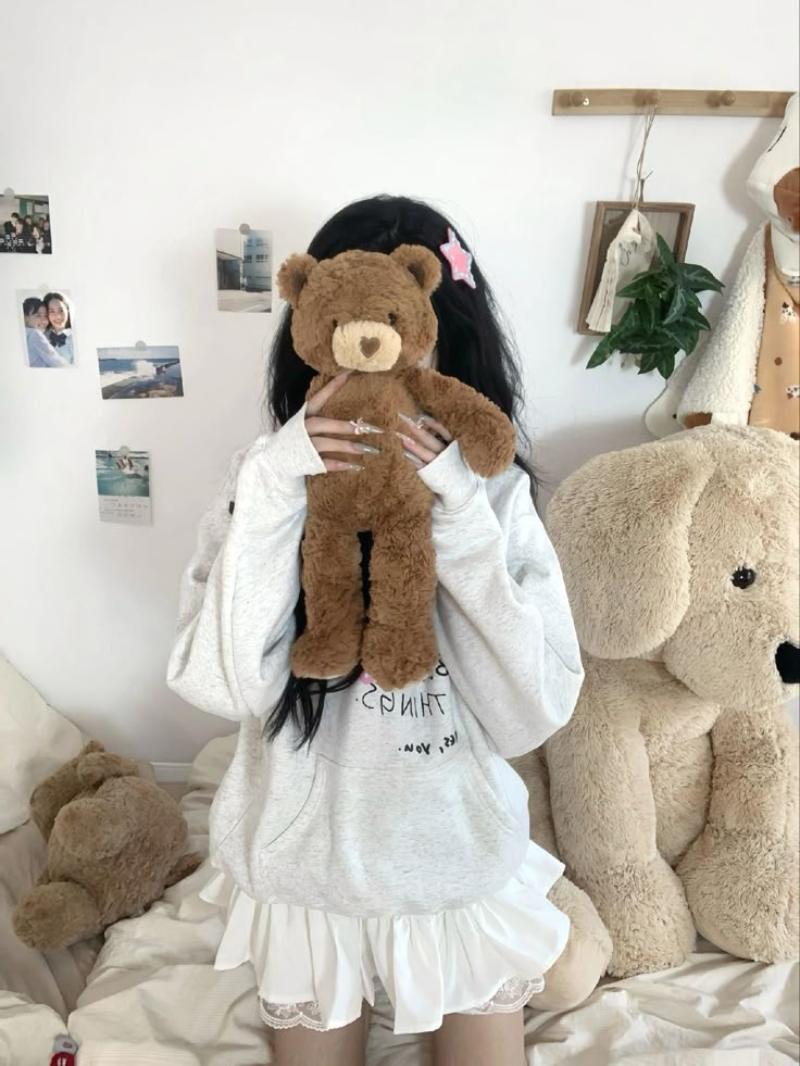 Ảnh gái xinh che mặt bằng gấu bông