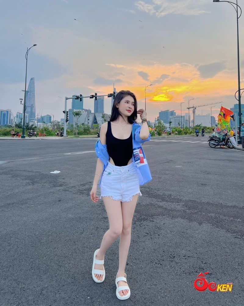 Ảnh gái xinh chụp dáng dễ thương