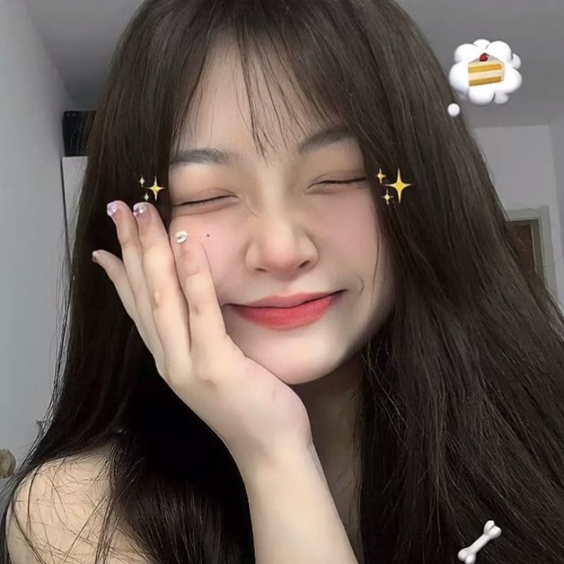 Ảnh gái xinh cute cười mĩm nhắm mắt