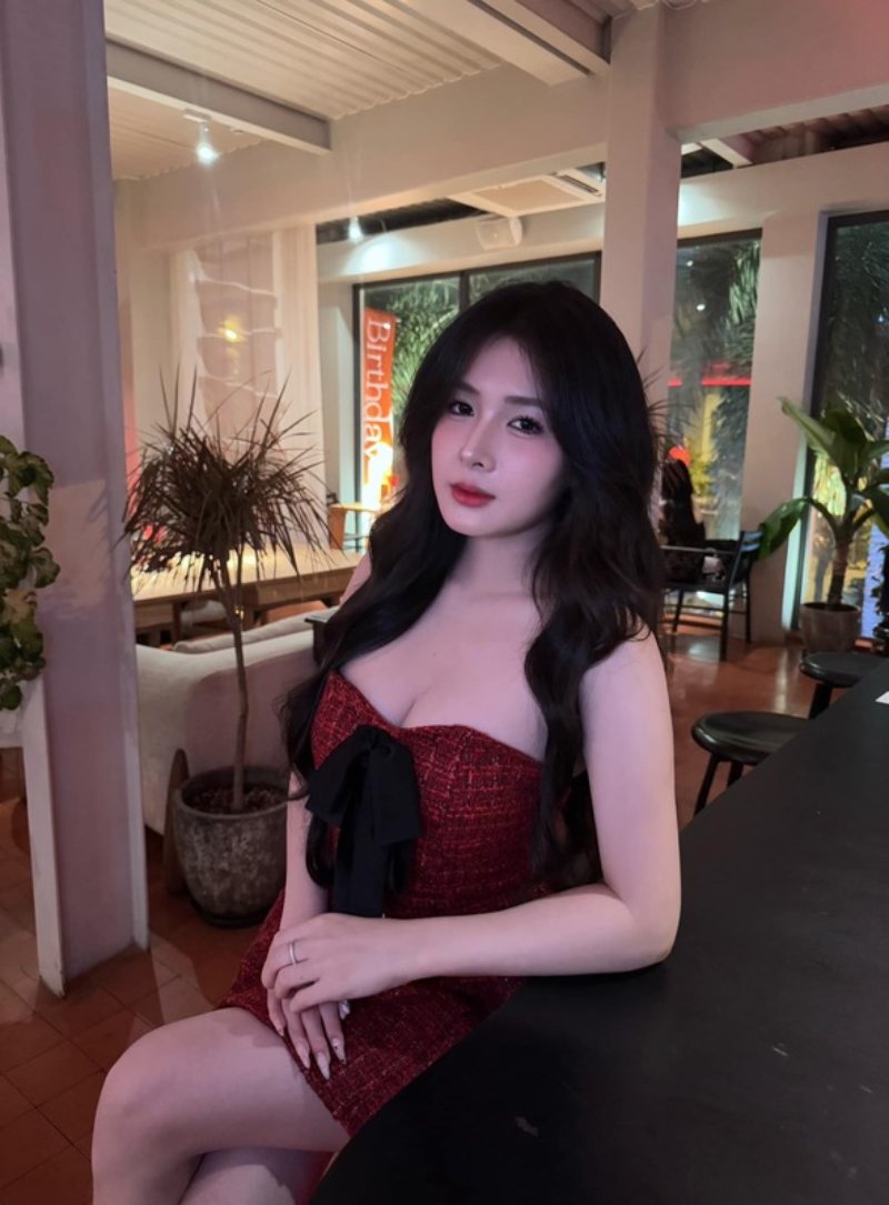 Thông tin về Quỳnh Alee