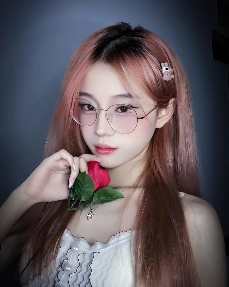 ảnh Tiktoker Tiểu Vyy