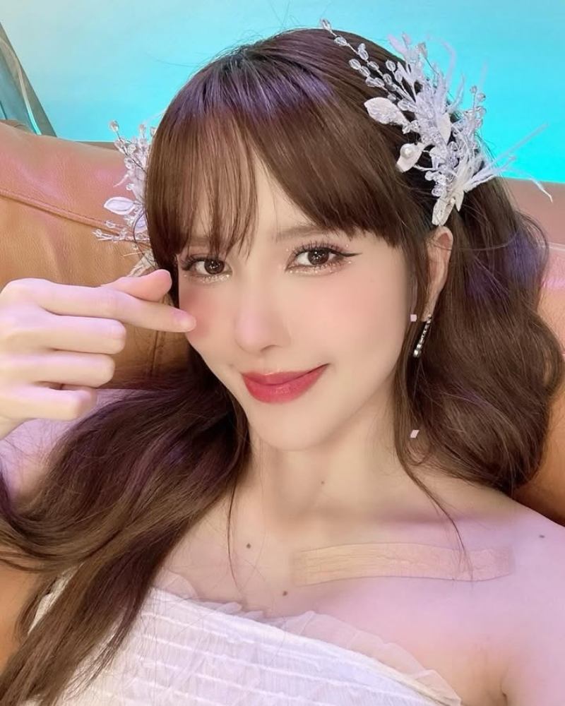 Thiều Bảo Trâm xinh đẹp dễ thương