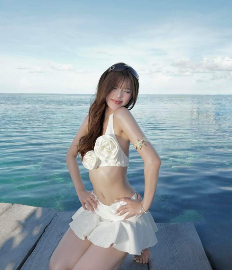 Người mẫu bikini - Đỗ Quỳnh Anh Người mẫu bikini - Đỗ Quỳnh Anh