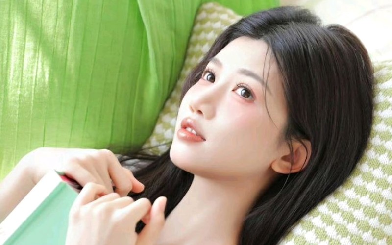 Ảnh gái xinh Douyin đẹp như tranh vẽ sắc nét Full HD+