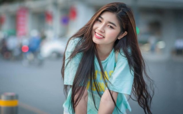Hình nền gái xinh cho máy tính và điện thoại Full HD