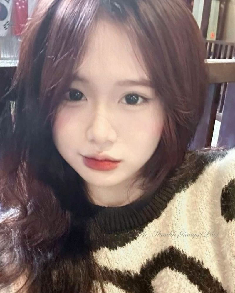 Ảnh gái xinh 2k9 cười mĩm Ảnh gái xinh 2k9 cười mĩm