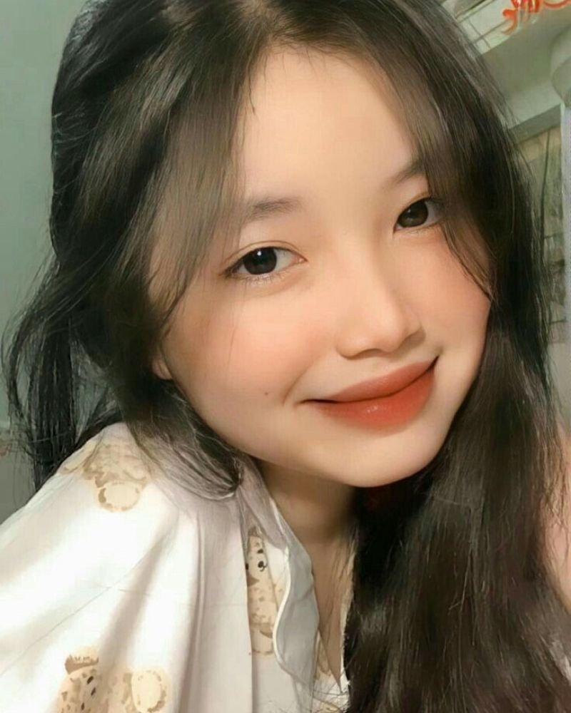 Ảnh gái xinh 2k9 cười mĩm Ảnh gái xinh 2k9 cười mĩm
