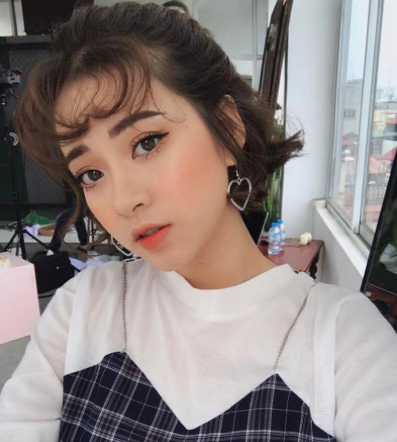 Ảnh gái xinh 2k7 phong cách Hàn Quốc dễ thương Ảnh gái xinh 2k7 phong cách Hàn Quốc dễ thương