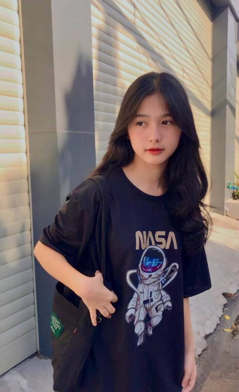 Ảnh gái xinh 2k7 cute Ảnh gái xinh 2k7 cute